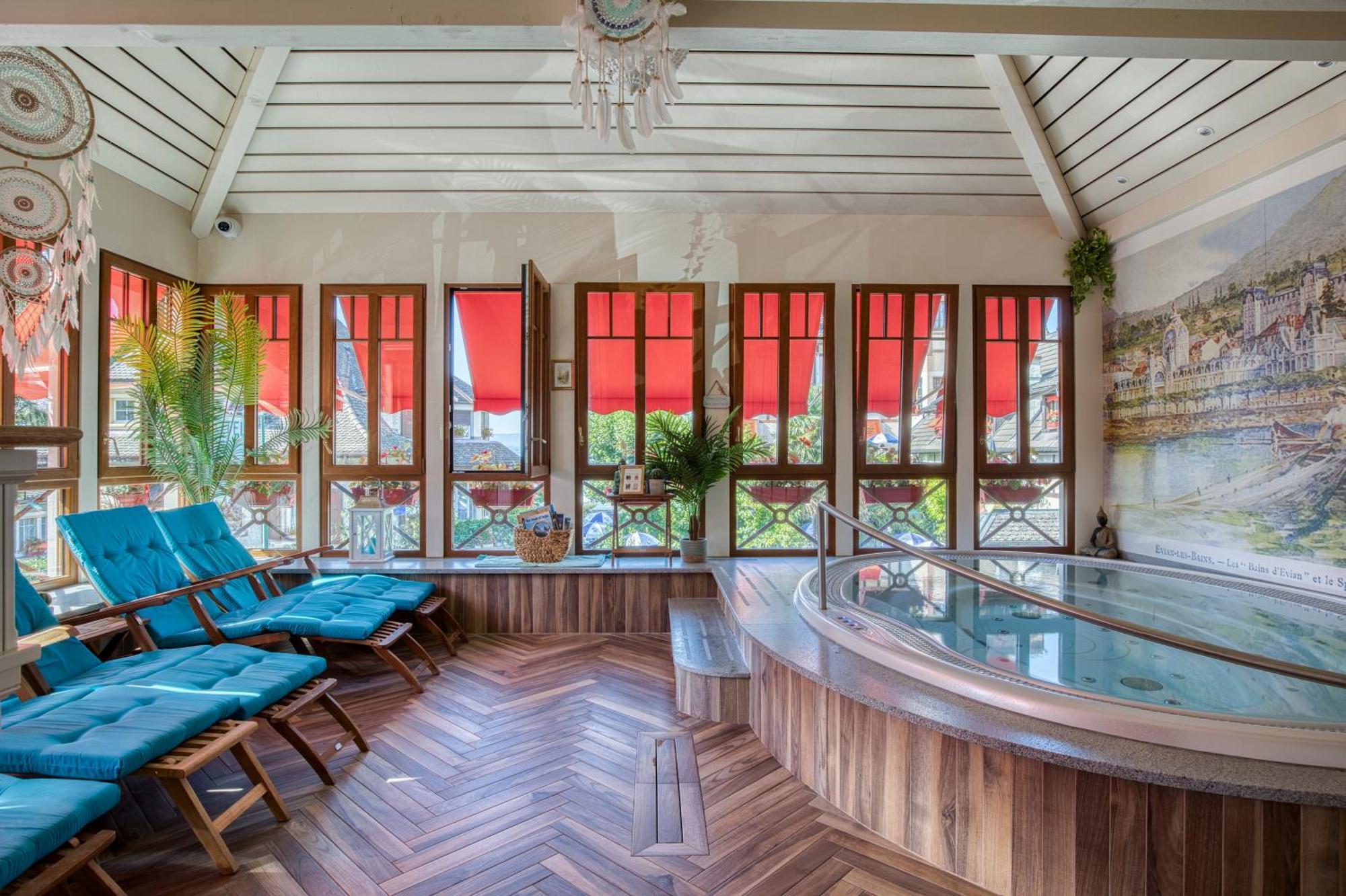 Les Cygnes Hotel Évian-les-Bains Екстериор снимка