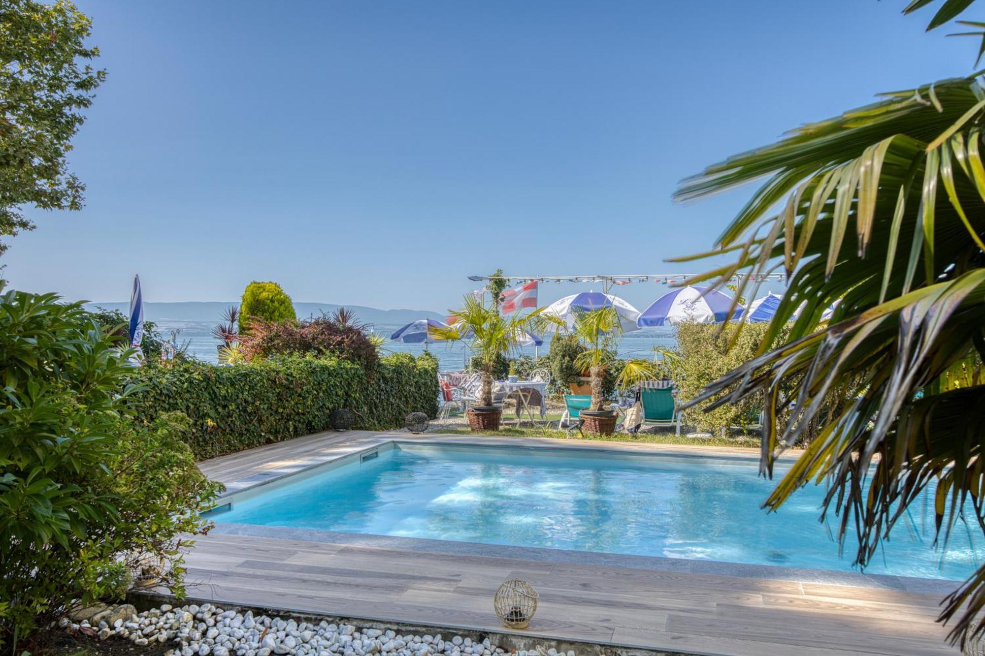 Les Cygnes Hotel Évian-les-Bains Екстериор снимка